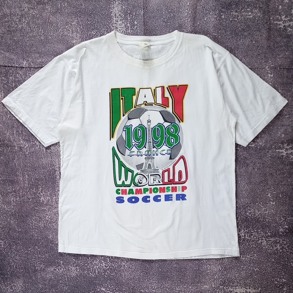 Vintage White Italy 1998 World Championship Soccer T-Shirt